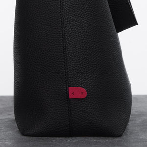 Jane Shoulder Bag [Signet] - Black