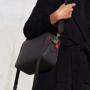 Grace Crossbody [Signet] - Black [Sample Sale]