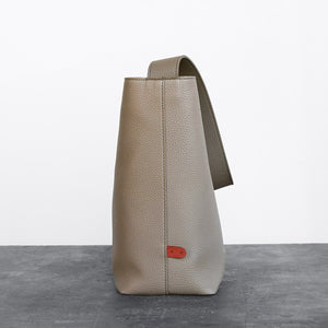 Jane Shoulder Bag [Signet] - Light Mud Gray