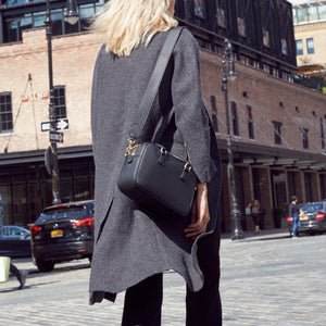 Barton Duffle Tote [Signet] - Black [Sample Sale]