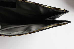 December Clutch - Black