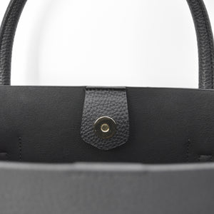 Cher Tote [Signet] - Black