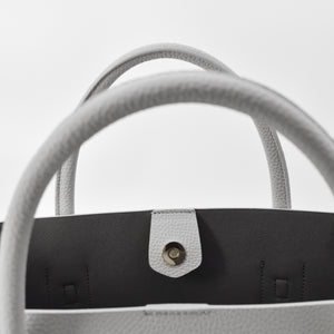 Cher Tote [Signet] - Light Gray