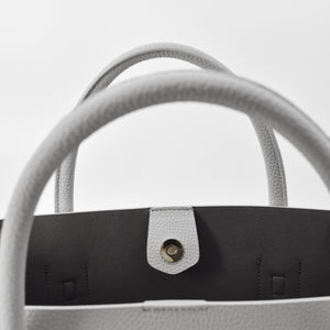 Cher Tote [Signet] - Light Gray [Sample Sale]