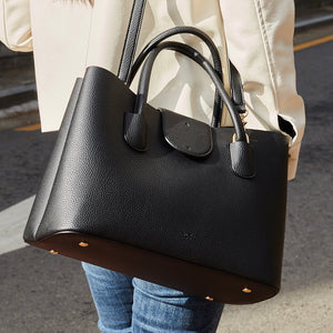 Cher Tote 20 - Black