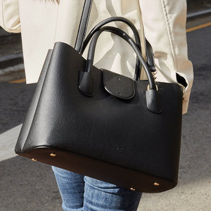 Cher Tote 20 - Brown [Sample Sale]