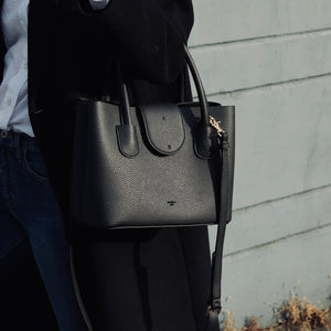 Cher Tote 20 - Black