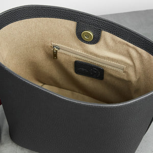 Angelou Mini Bucket [Signet] - Black