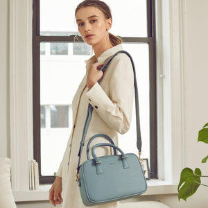 Barton Duffle Tote - Red [Sample Sale]