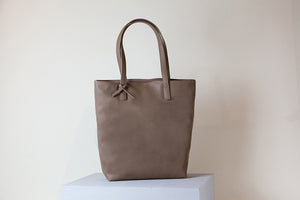 Andrea Tall Tote - Mud Gray