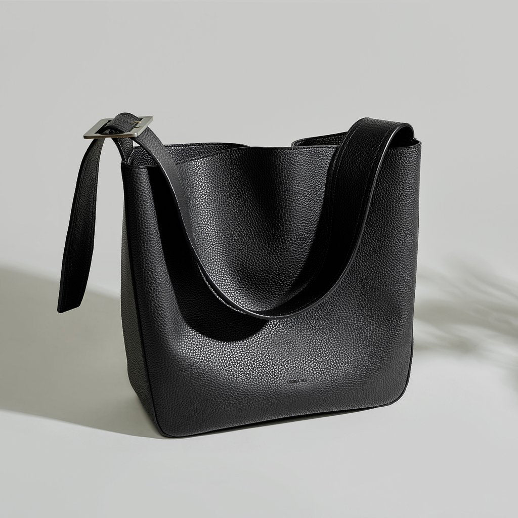 Jane Shoulder Bag [Signet] - Black