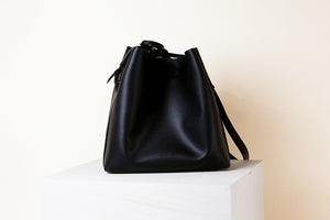 Jules Bucket Bag II - Black