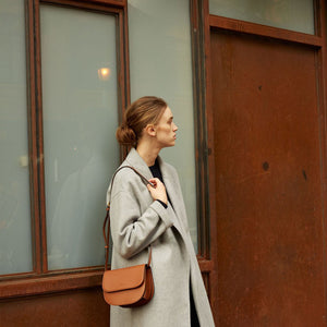 Hamilton Round Cross-body - Black [Sample Sale]