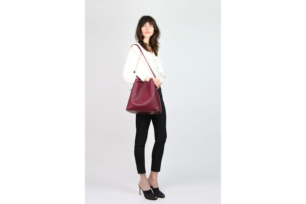 Luxury Bucket Bag by Roi | Bucket Bordeaux