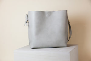 Jules Bucket Bag II - Light Gray